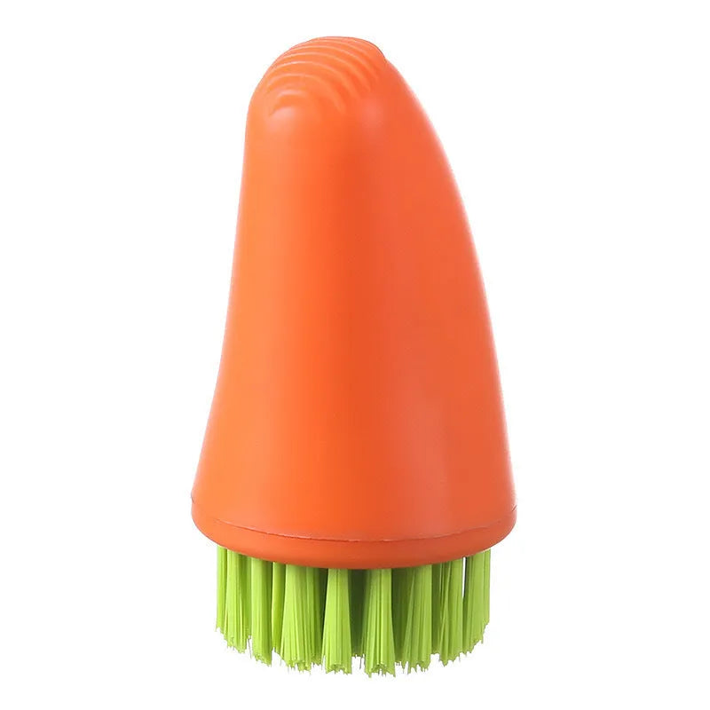 Multifunctional carrot-shaped kitchen brush with nylon bristles in orange and white colours