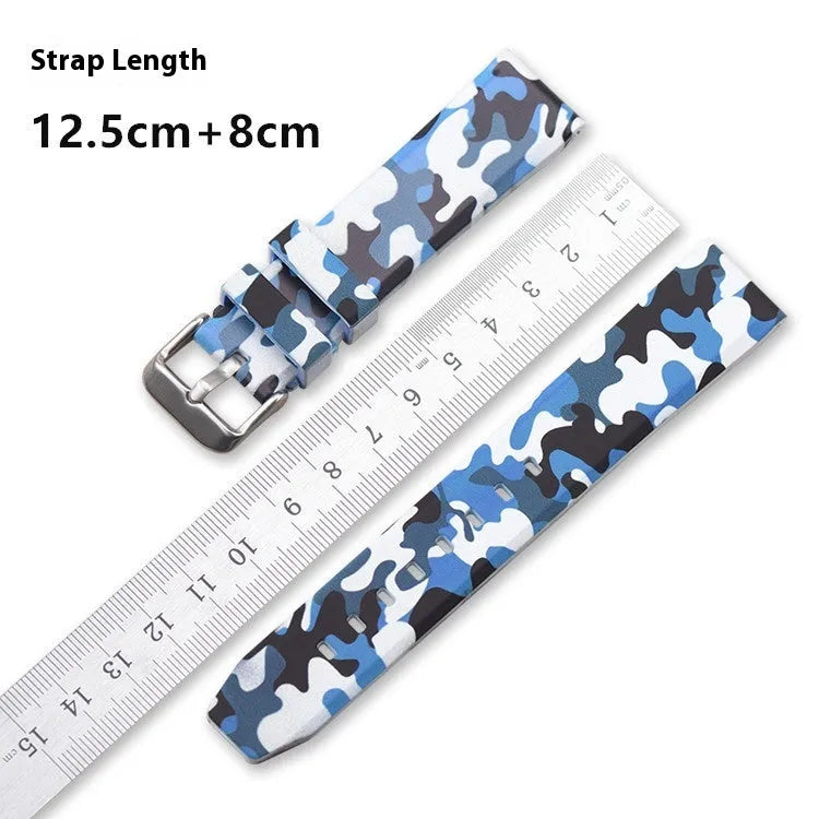 Green camouflage silicone watch strap with flat head, showing 20mm width.