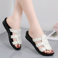 Women's flat bottom slippers in beige with soft sole and breathable viscose upper