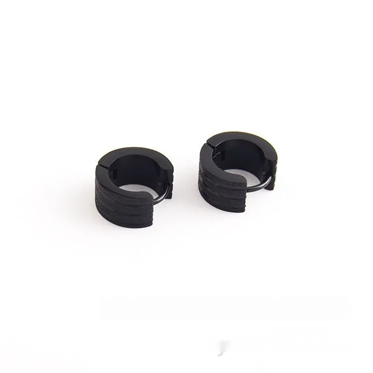 Geometric three-line frosted earrings in titanium steel with electroplated finish