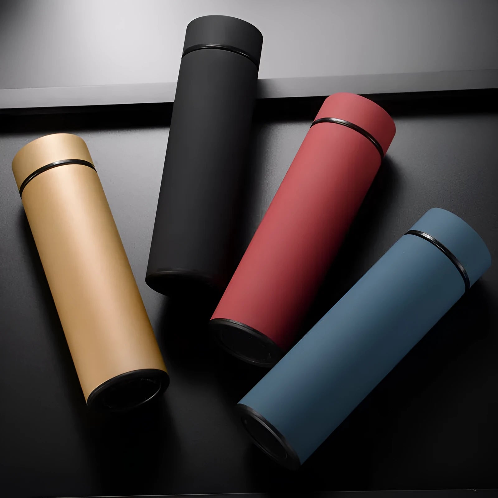 450ml stainless steel vacuum insulated water bottle with copper coating in black, red, gold, or blue