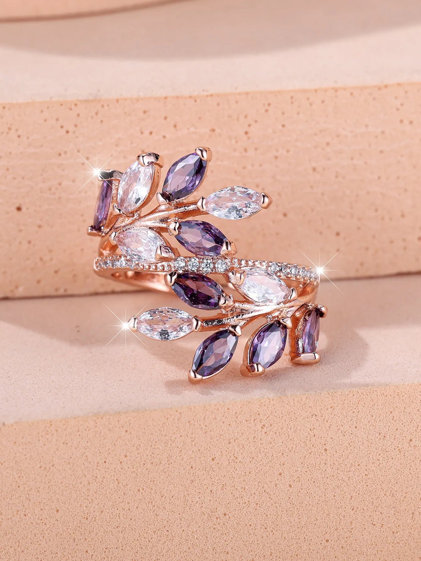 Adjustable horse eye zircon leaf fashion ring in copper with cubic zirconia stones
