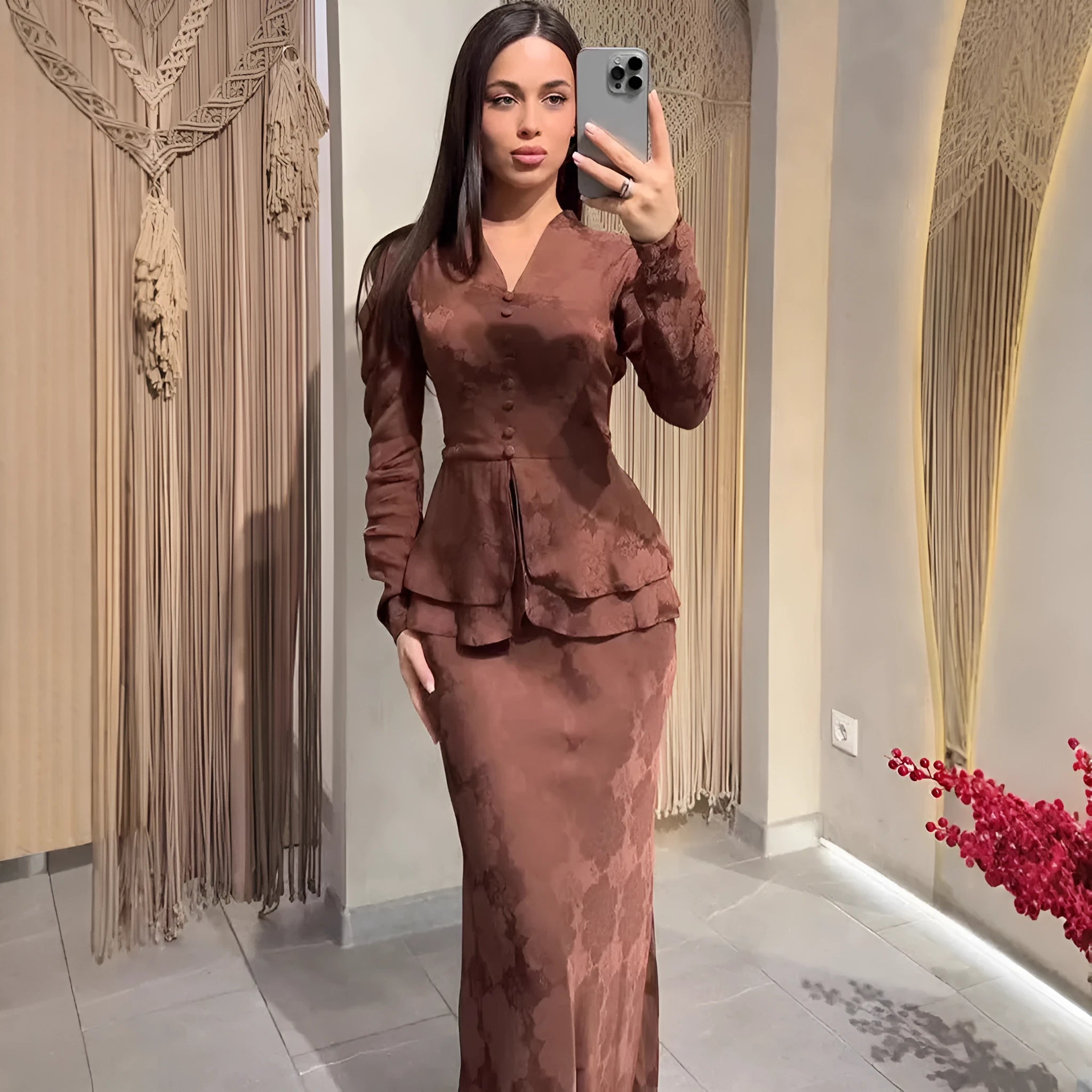 Dark brown retro floral print dress with long sleeves and fake two-piece design