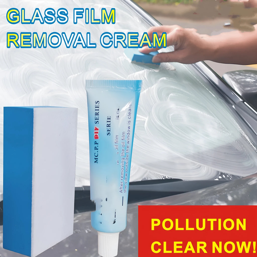 Automotive glass anti-fog kit with 15ml rainproof agent in white English packaging