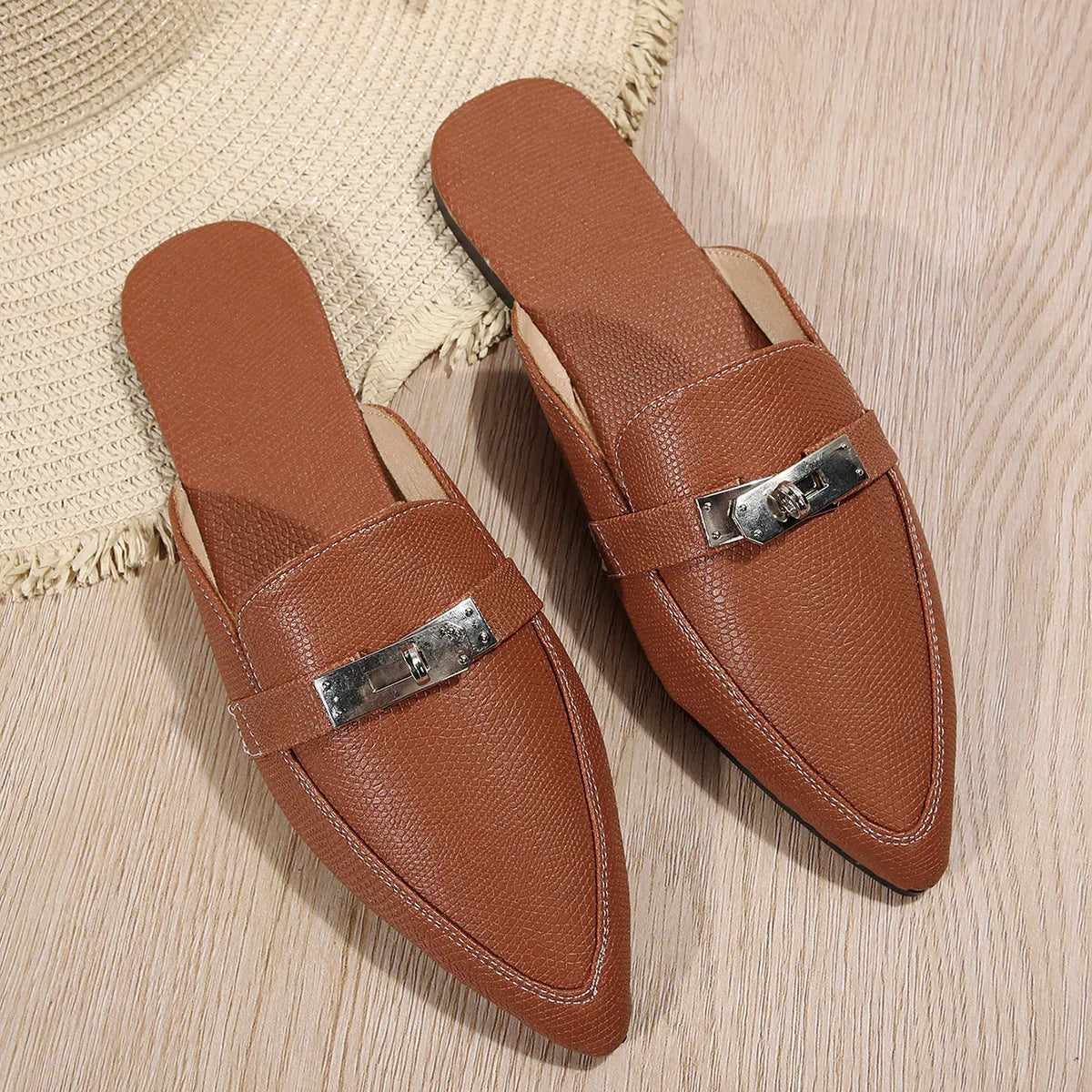 Women's pointed-toe low heel semi-slippers in light brown with PU upper and rubber sole