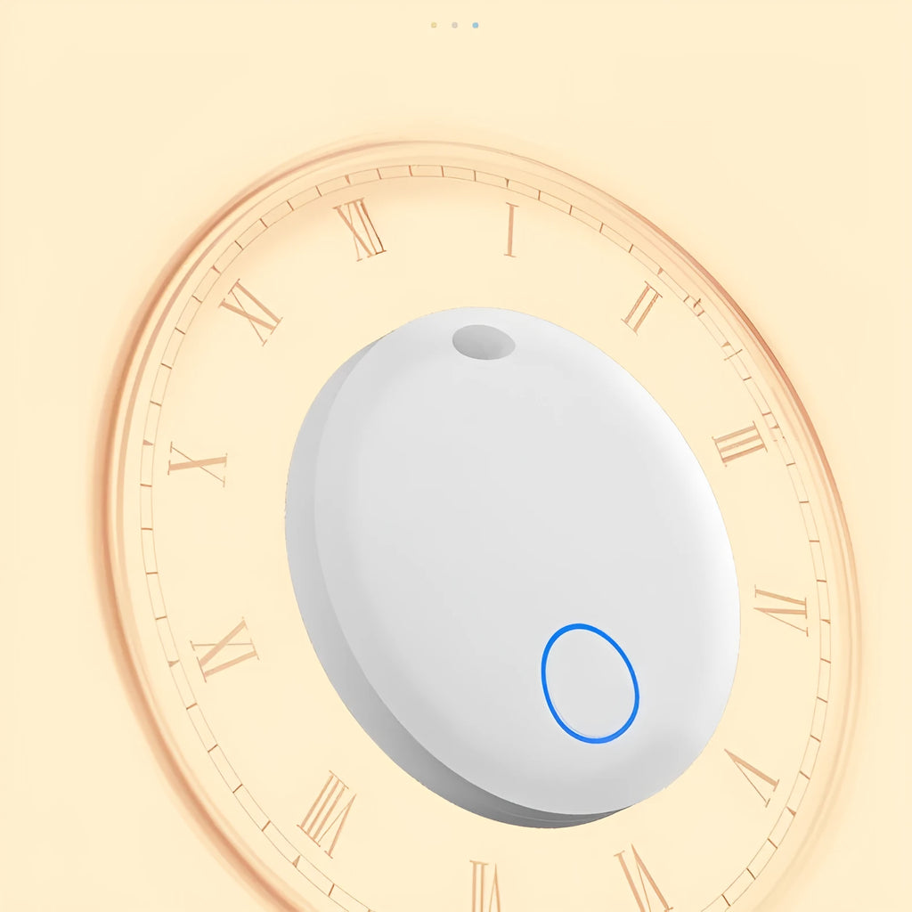 Pet GPS tracking device with collar for dog and cat location monitoring