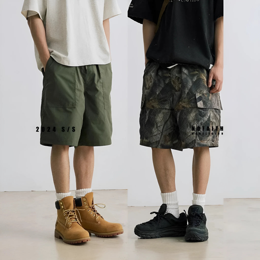 Men's straight-leg denim shorts with elastic waistband in black or army green