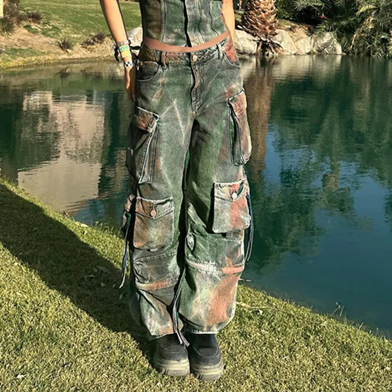 Women's loose cargo denim trousers with gradient colour pockets and street hipster styling
