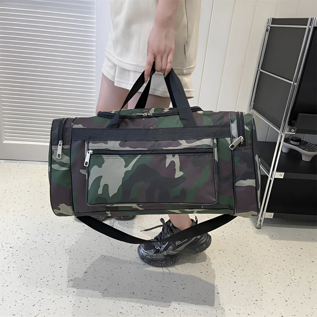 Camouflage pattern waterproof luggage bag with below 20L capacity