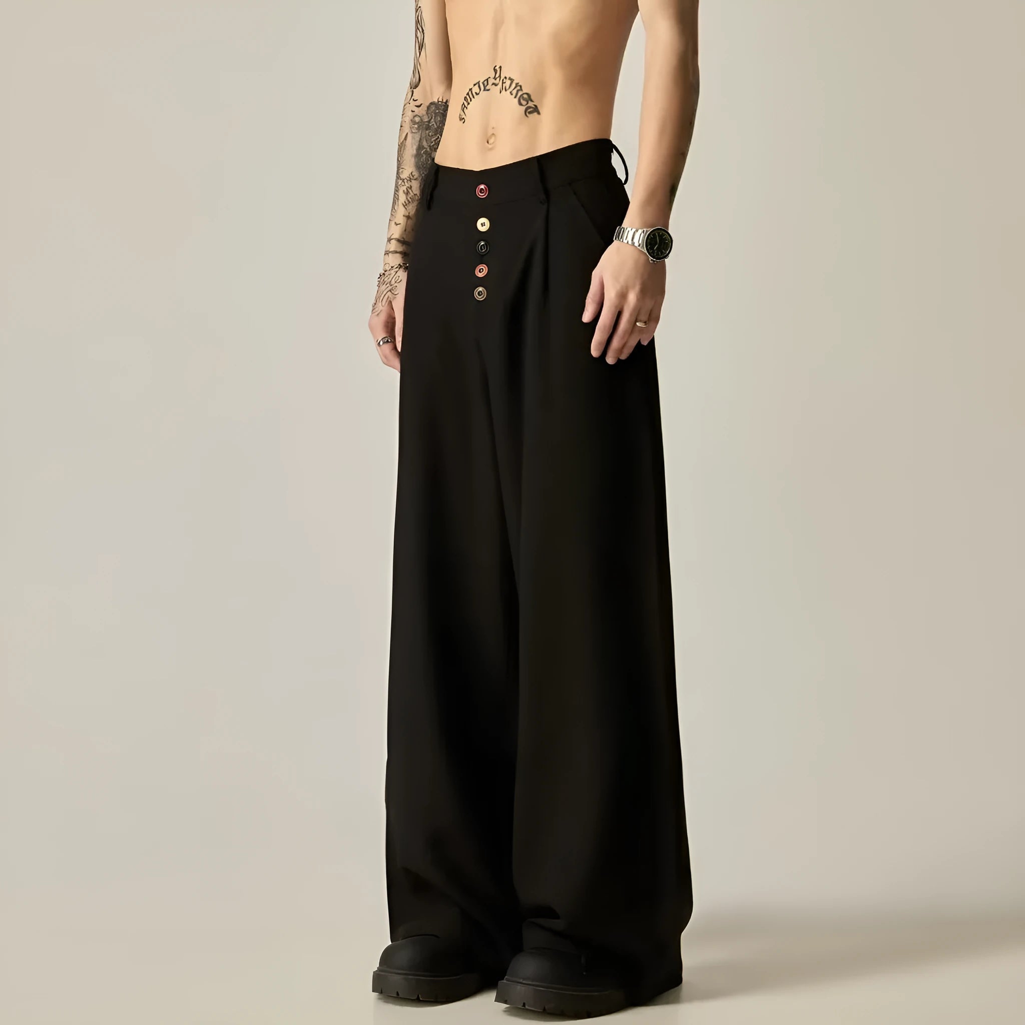 Men's solid colour wide-leg casual trousers in black or brown with straight-leg fit and button fly