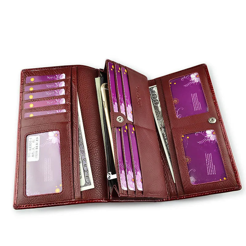 Women's leather coin purse with patent leather crocodile pattern texture in wine red colour
