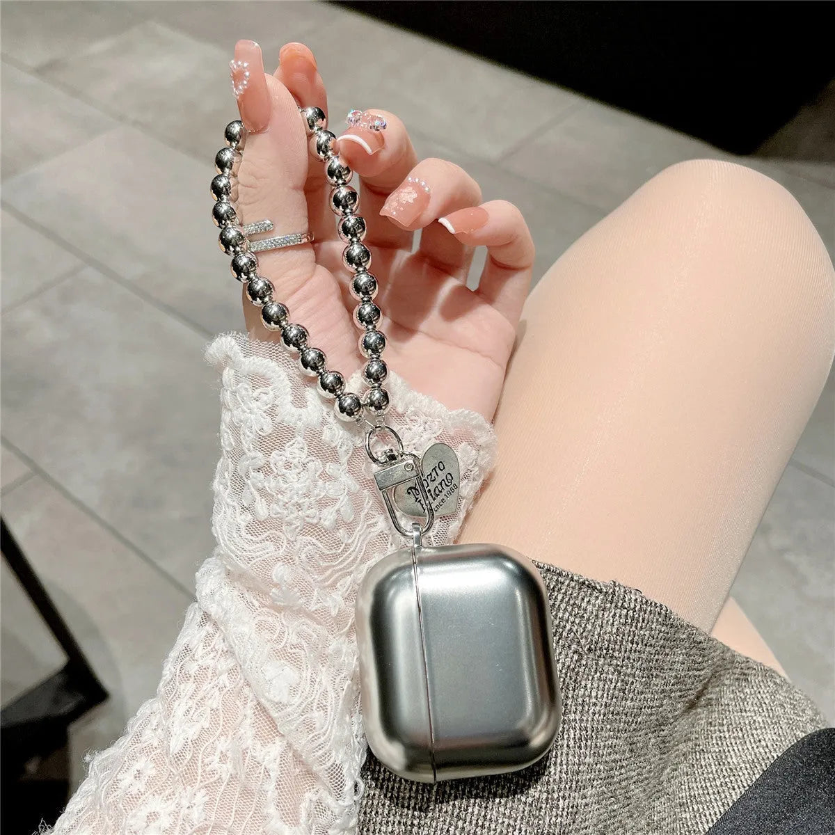 Matte plating tpu protective case for AirPods 4 and other AirPods models with bracelet functionality