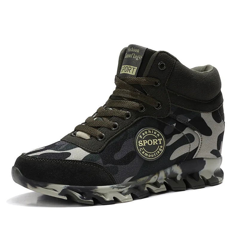 Women's green camouflage canvas sneakers with rubber soles and lace-up closure