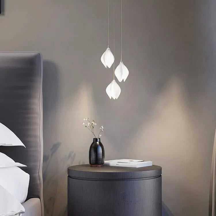 Nordic ceramic magnolia single head pendant light with tri colour dimming for dining room use