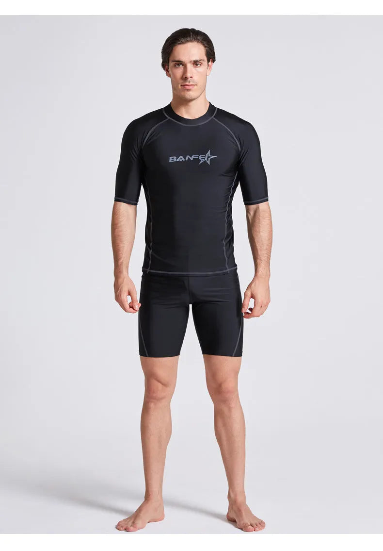 Men's quick-drying half sleeve swimsuit for snorkeling and surfing in nylon fabric