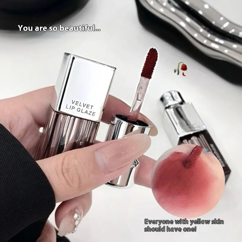 Kakashow Lock Colour Velvet Lip Paint matte lipstick in six colour shades.