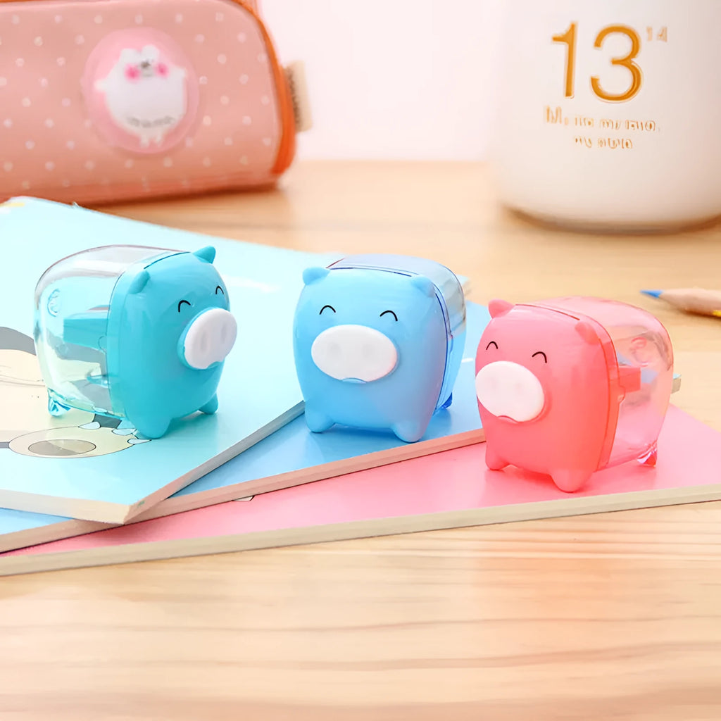 Deli 0557 manual pencil sharpener plastic animal-shaped mixed colour 48x38.2x41mm