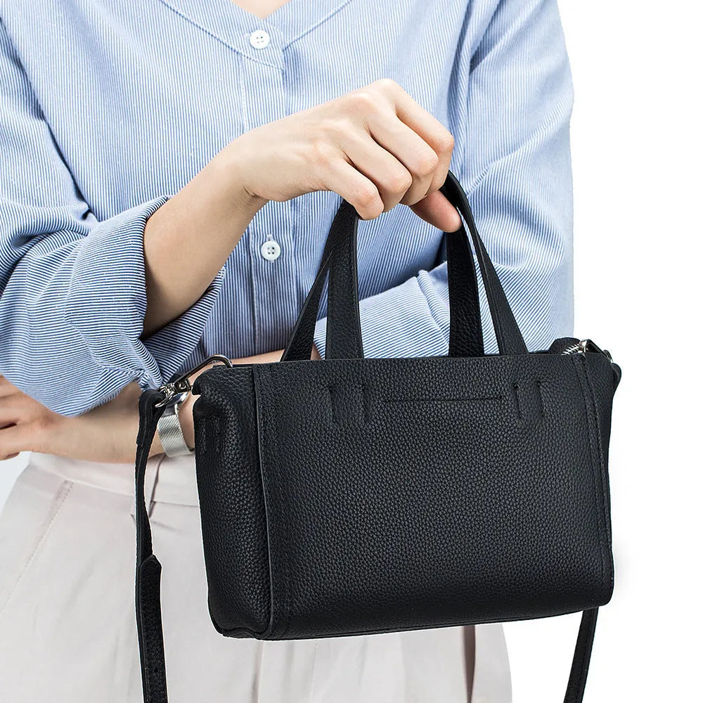 Genuine leather handbag crossbody shoulder bag first layer cowhide horizontal square shape with sandwich pocket