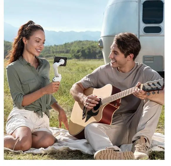 Magnetic mobile phone PTZ gimbal standard style with 2450mAh battery