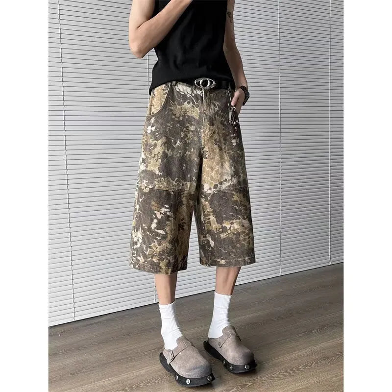 Yellow snake pattern camouflage jeans with cropped length and printed design