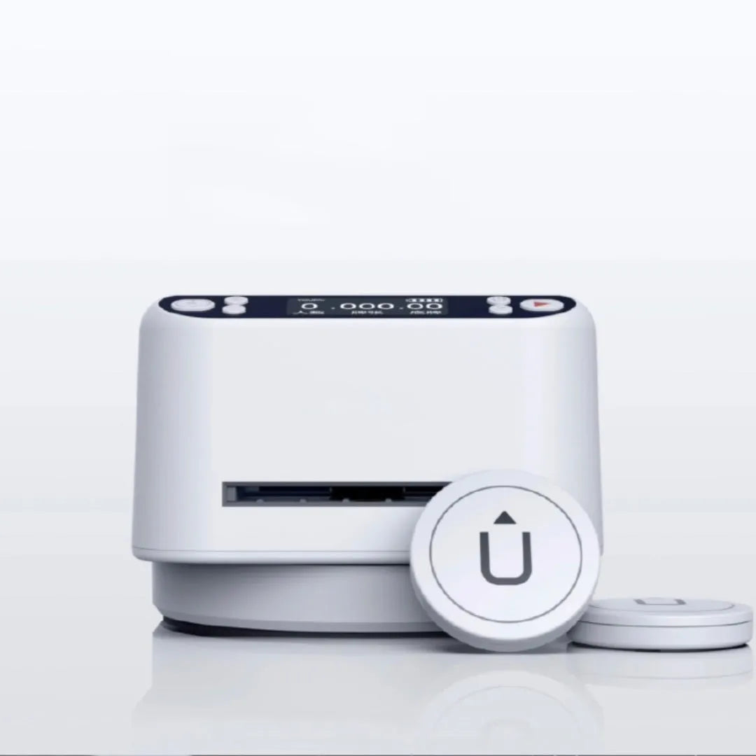Third generation automatic poker dealing machine with plastic card dispenser