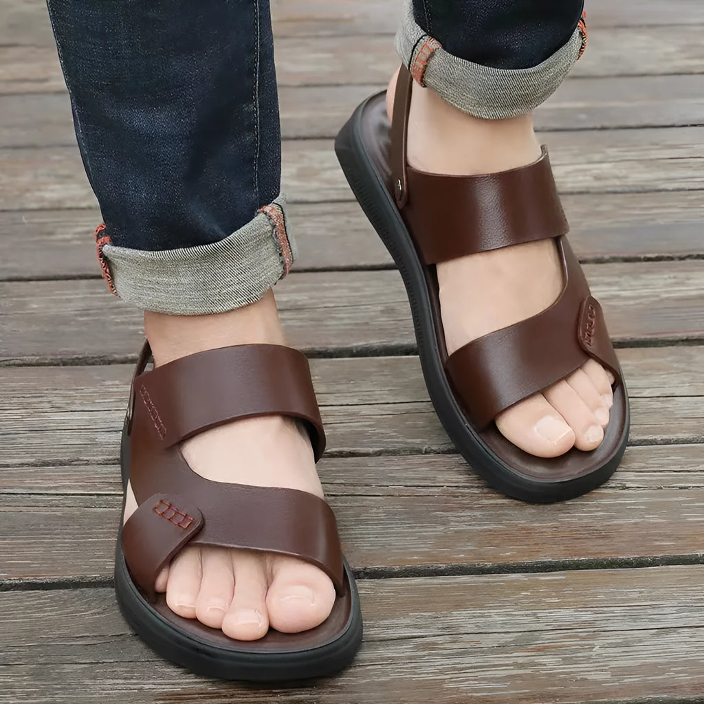 Waterproof men's beach sandals with plastic upper in black and brown, casual style for summer