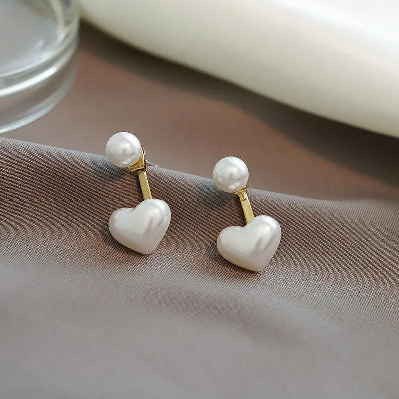 Korean style women's heart-shaped stud earrings with alloy construction and electroplating finish
