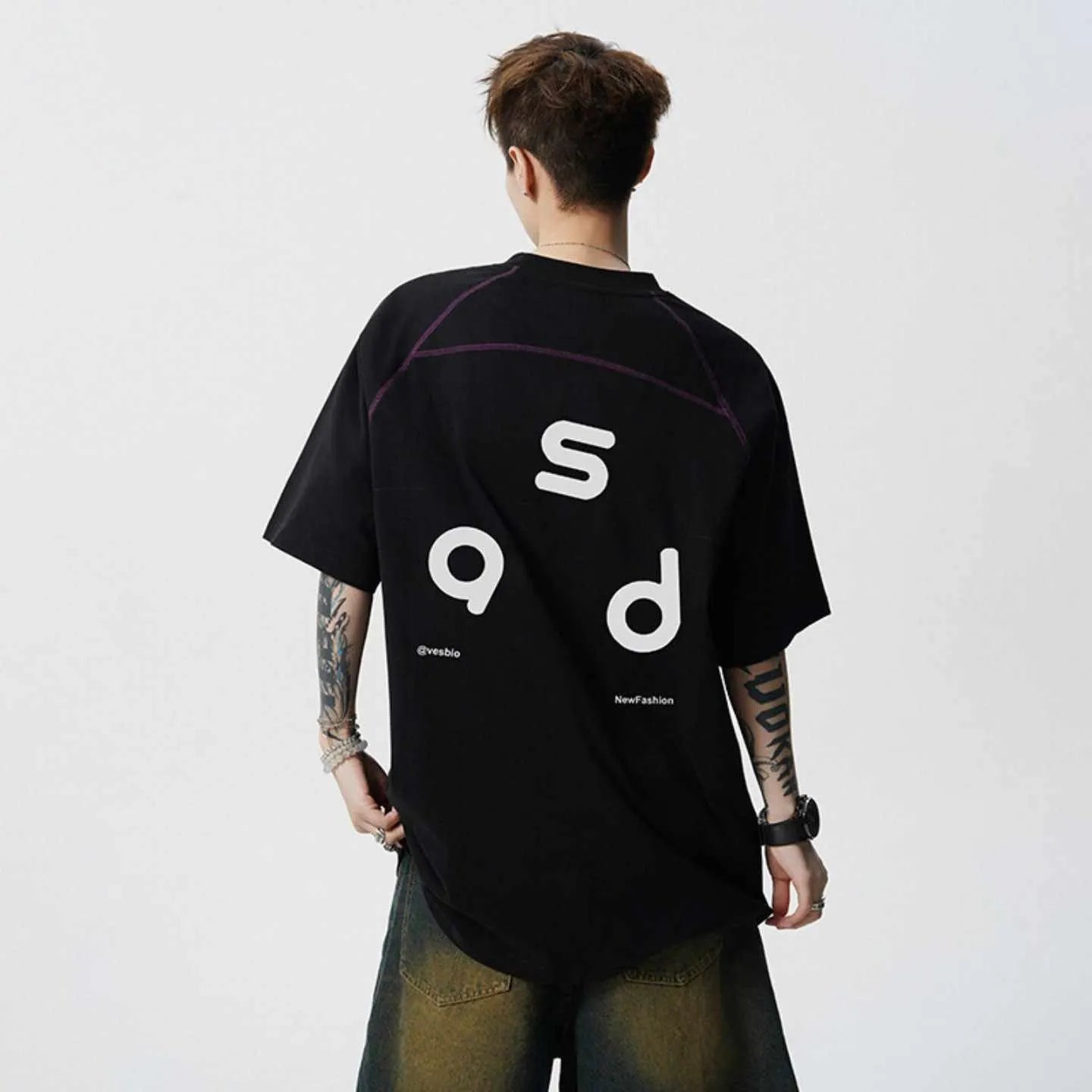 Cotton letter print short-sleeve t-shirt in black, loose fit, round neck, 100% cotton