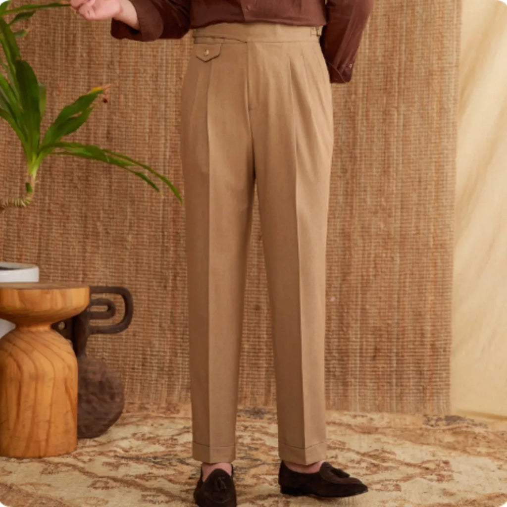 Men's slim fit straight leg trousers in wrinkle-resistant polyester fabric