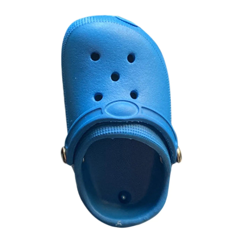 Car air conditioner outlet plastic aromatherapy diffuser in mini hole shoe style, black colour, clipped on vent