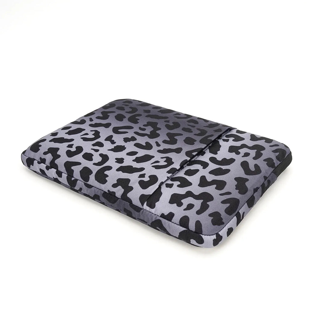 Leopard print laptop sleeve for 13-inch to 16-inch computers with waterproof anti-shock protection