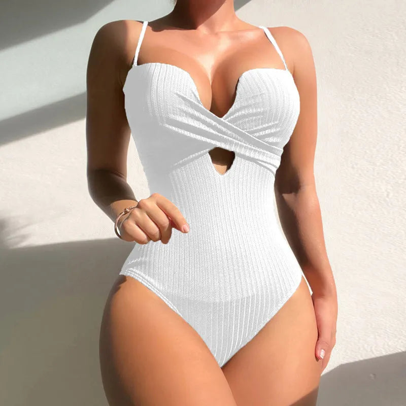 Women's solid colour one-piece swimsuit in polyester fabric available in three colour options