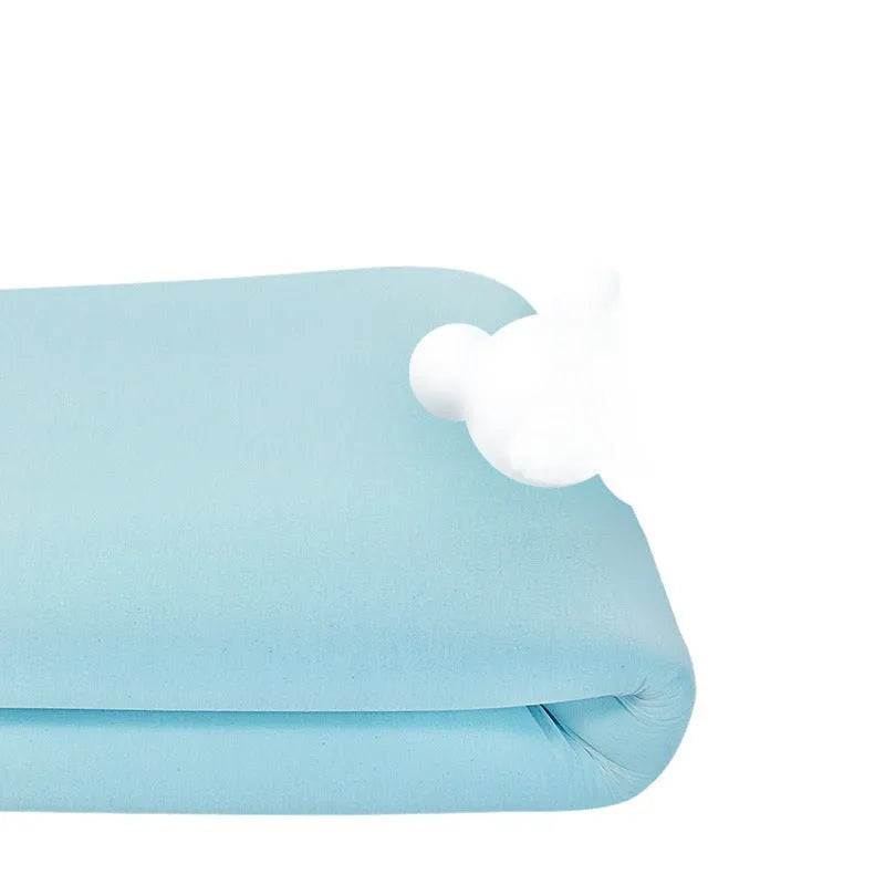 Gel memory cotton thin slow rebound tatami mat with regenerated cellulose fiber cover and artificial latex core in multiple sizes