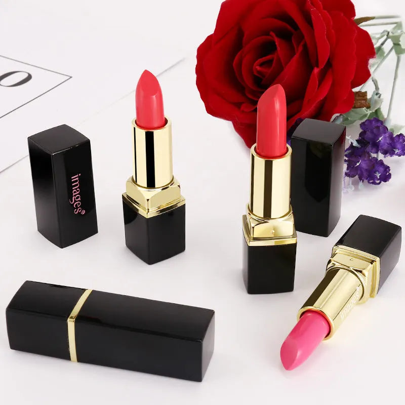 Moisturising lipstick lip gloss tube in 10 colours including coral red and babie pink