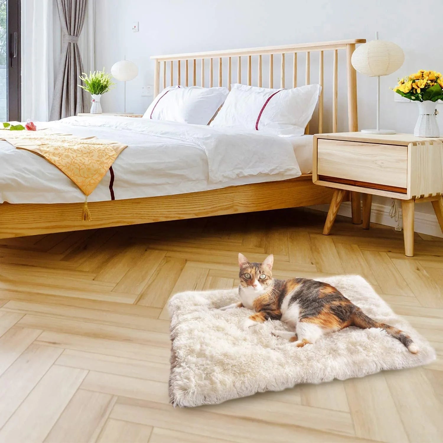 Self-heating pet blanket nest 61x51cm gray with long plush hair and black non-slip bottom