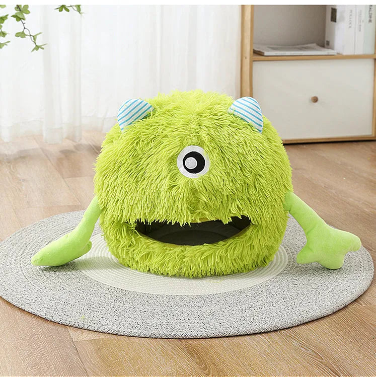 Round fluffy cat bed with non-slip bottom in three size options
