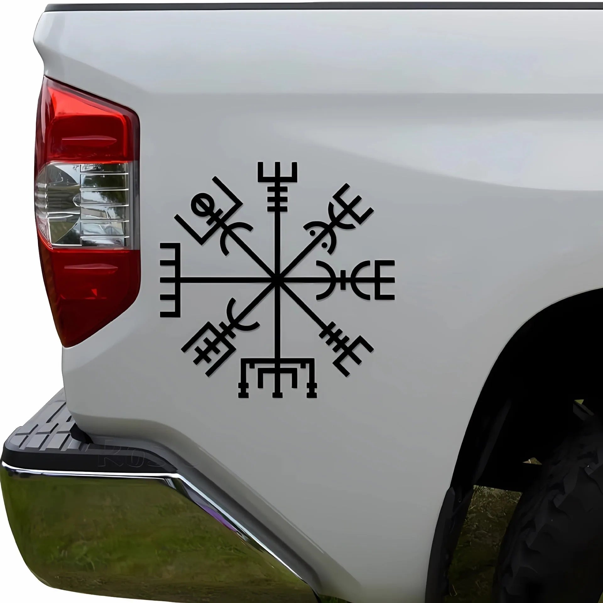 Vegetarian No Charm design square vinyl sticker measuring 13x13cm for car glass or notebook
