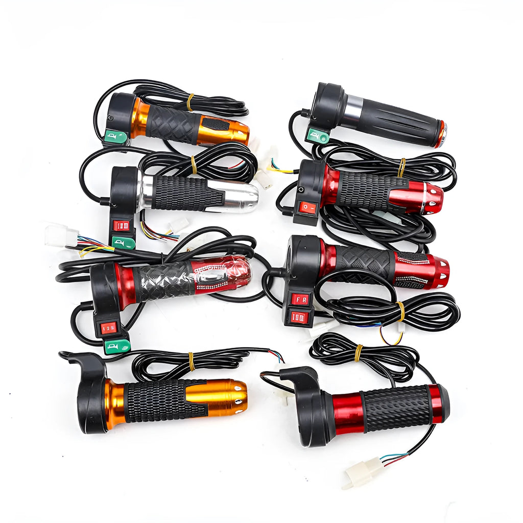 Plastic three-speed rotating accelerator handle for three-wheel electric car modification with 3-wire plug.