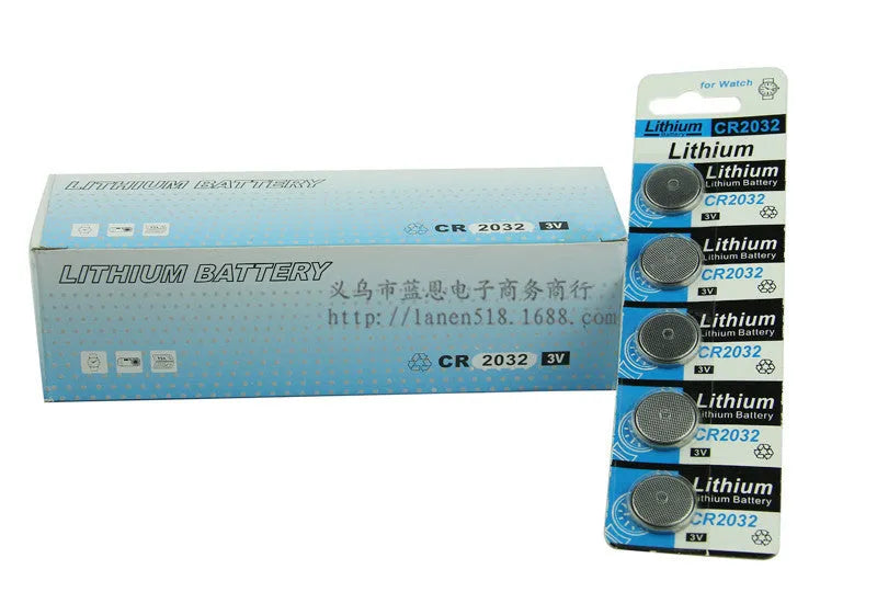 CR2032 lithium button battery pack for scales and remote controls, showing 5 capsules on a card.