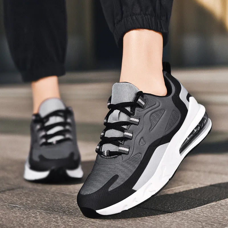 Breathable men's casual sports shoes with flying line upper and air cushion sole, low top design in Black grey colourway
