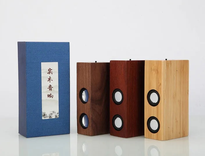 Wooden Bluetooth speaker with vintage radio design in bamboo, walnut or sapele finishes