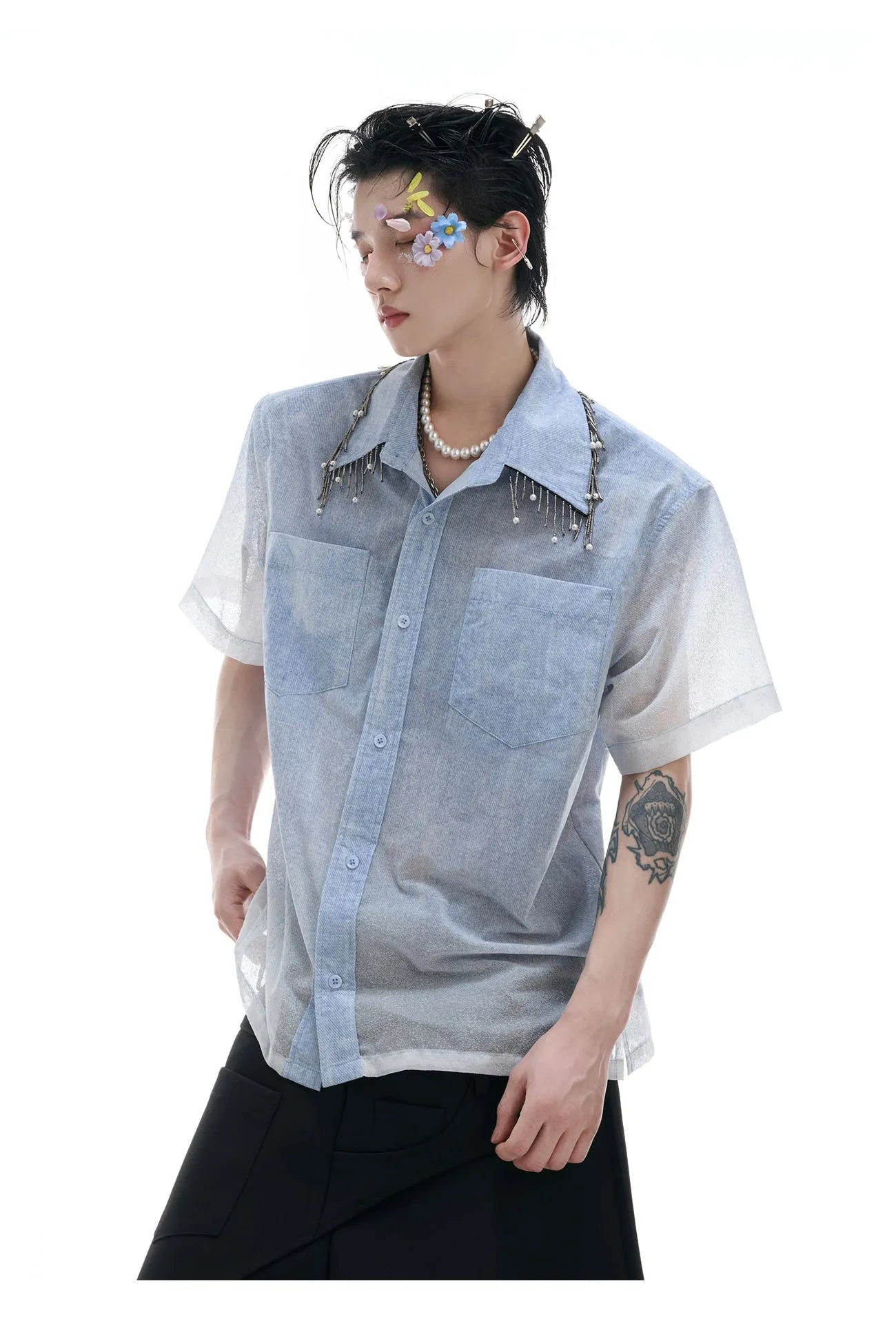 Men's blue and white gradient short sleeve shirt with quilted detail and loose fit style
