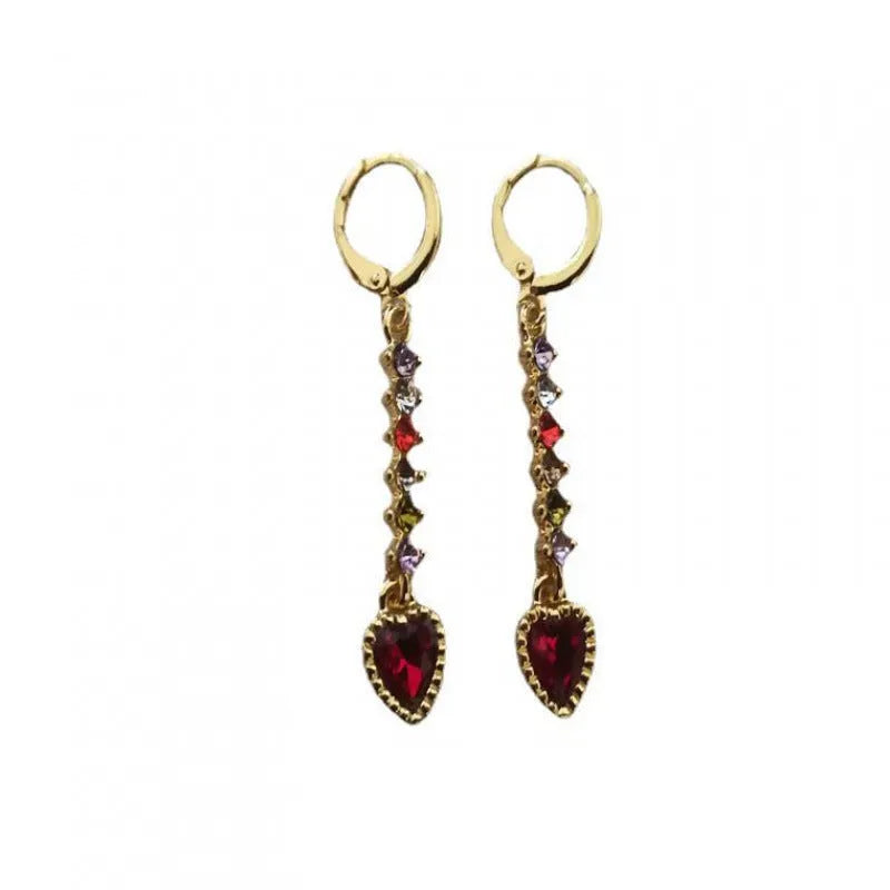 Women's heart-shaped fashion earrings in gold and silver colour options