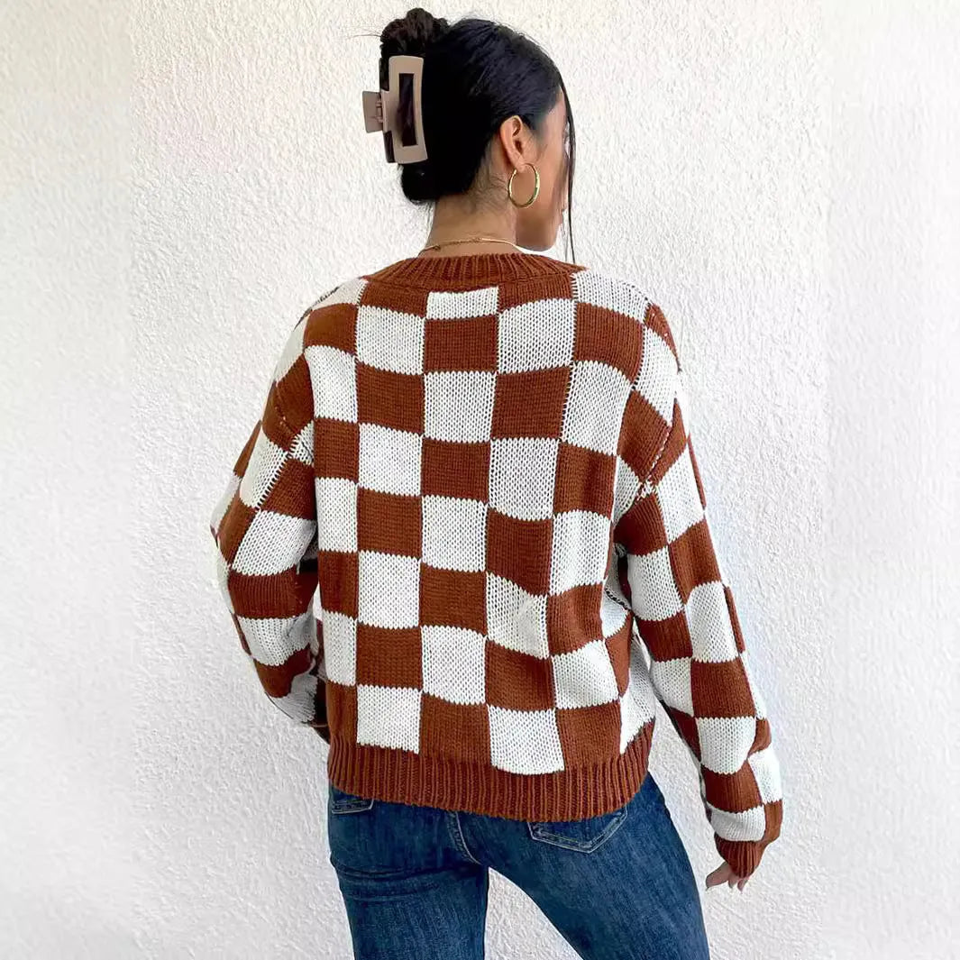 Dark brown chessboard plaid women's pullover sweater with loose round neck and long sleeves