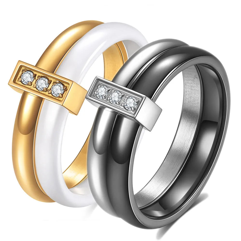 Ceramic women's ring with 6mm zirconium geometric centrepiece and glossy stitching in steel black or gold white