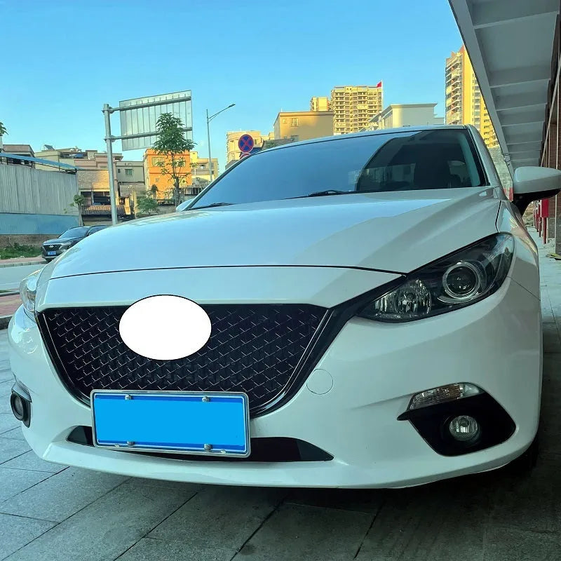 M10 automotive spoiler retrofitting kit for Unksera vehicles showing carbon braze finish option