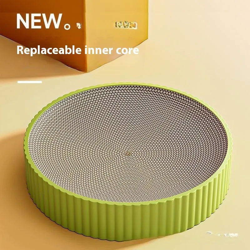 Round green and white cat scratching board with replaceable refills, 55cm diameter