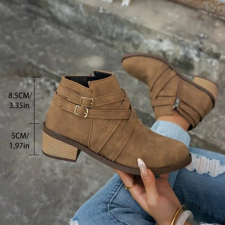 Retro fashionable single boots in camel with pointed toe and medium heel, PU upper