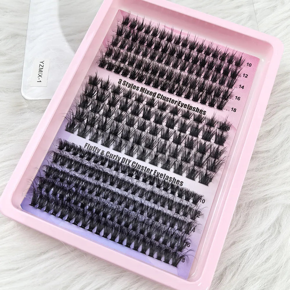 Large capacity false eyelash storage box measuring 13.7cm with mixed eyelashes inside