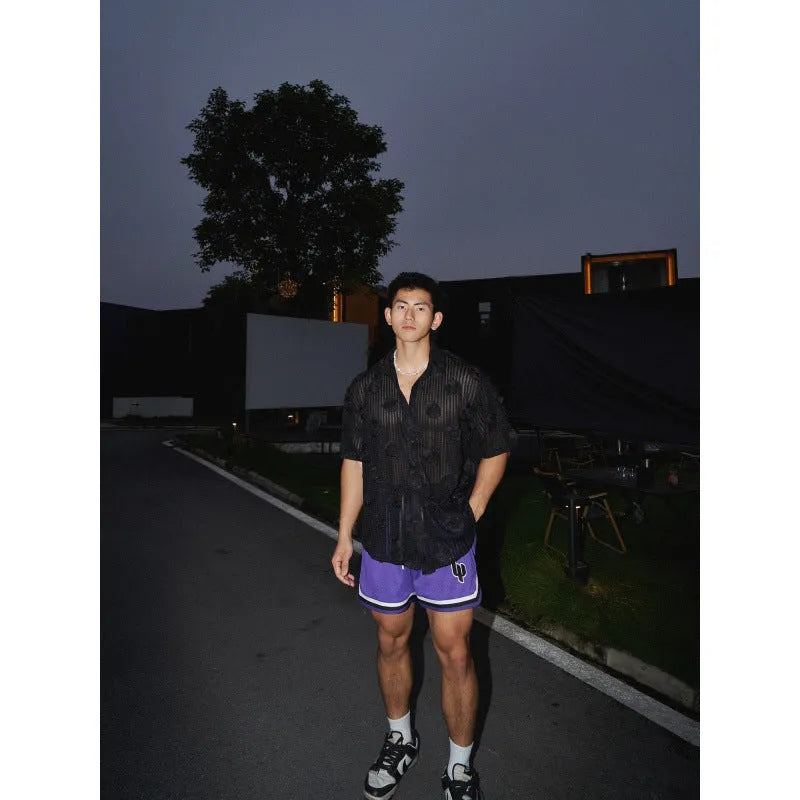 Plus size men's short-sleeved shirt with heavy 3D floral print in loose fit.